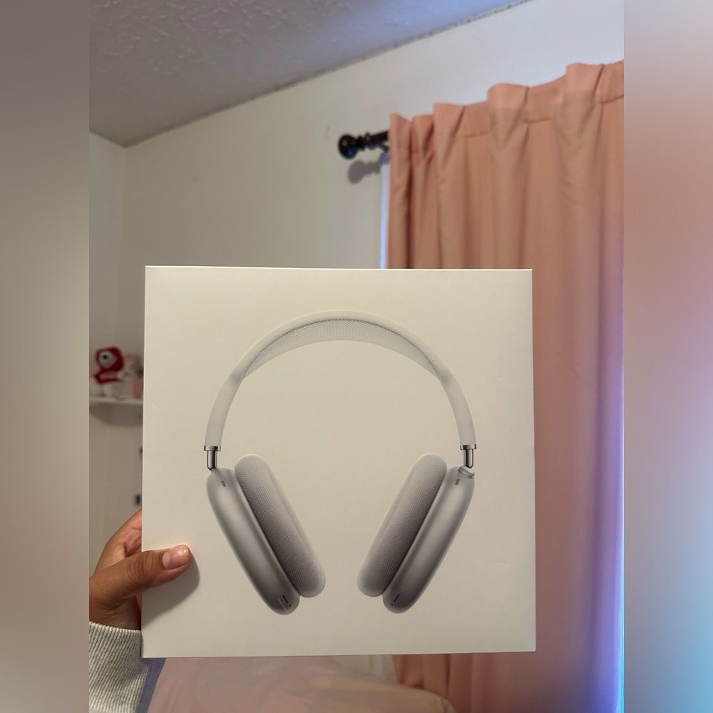 Air pod Max headphones